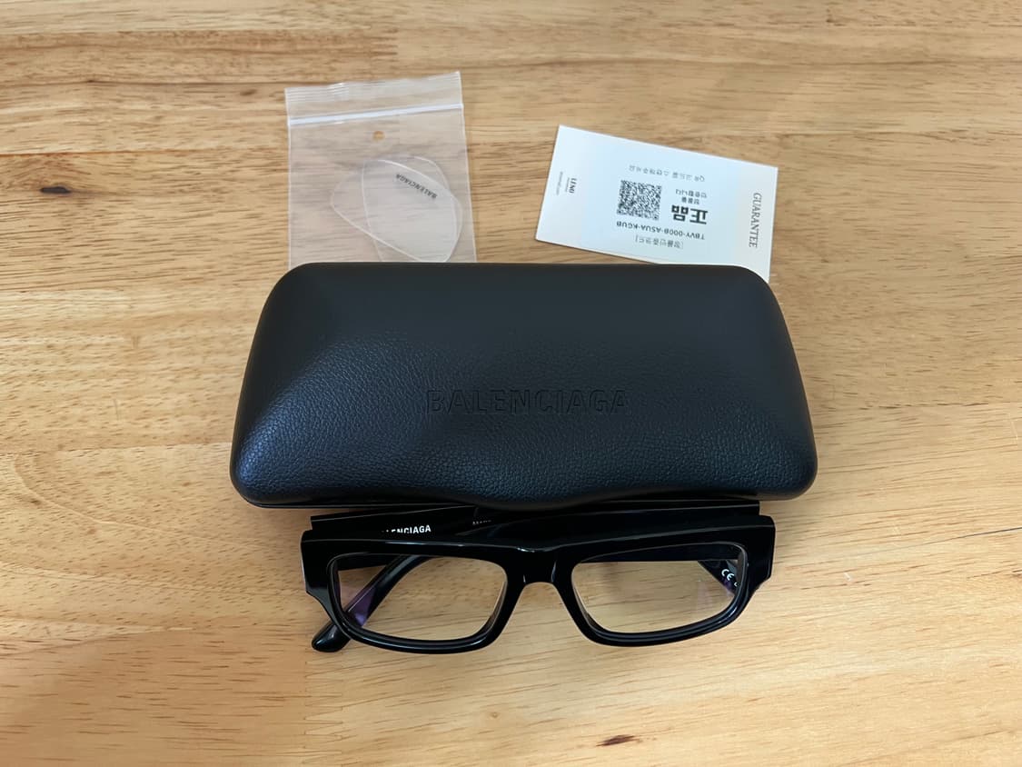 발렌시아가 뿔테 안경 상품이미지3