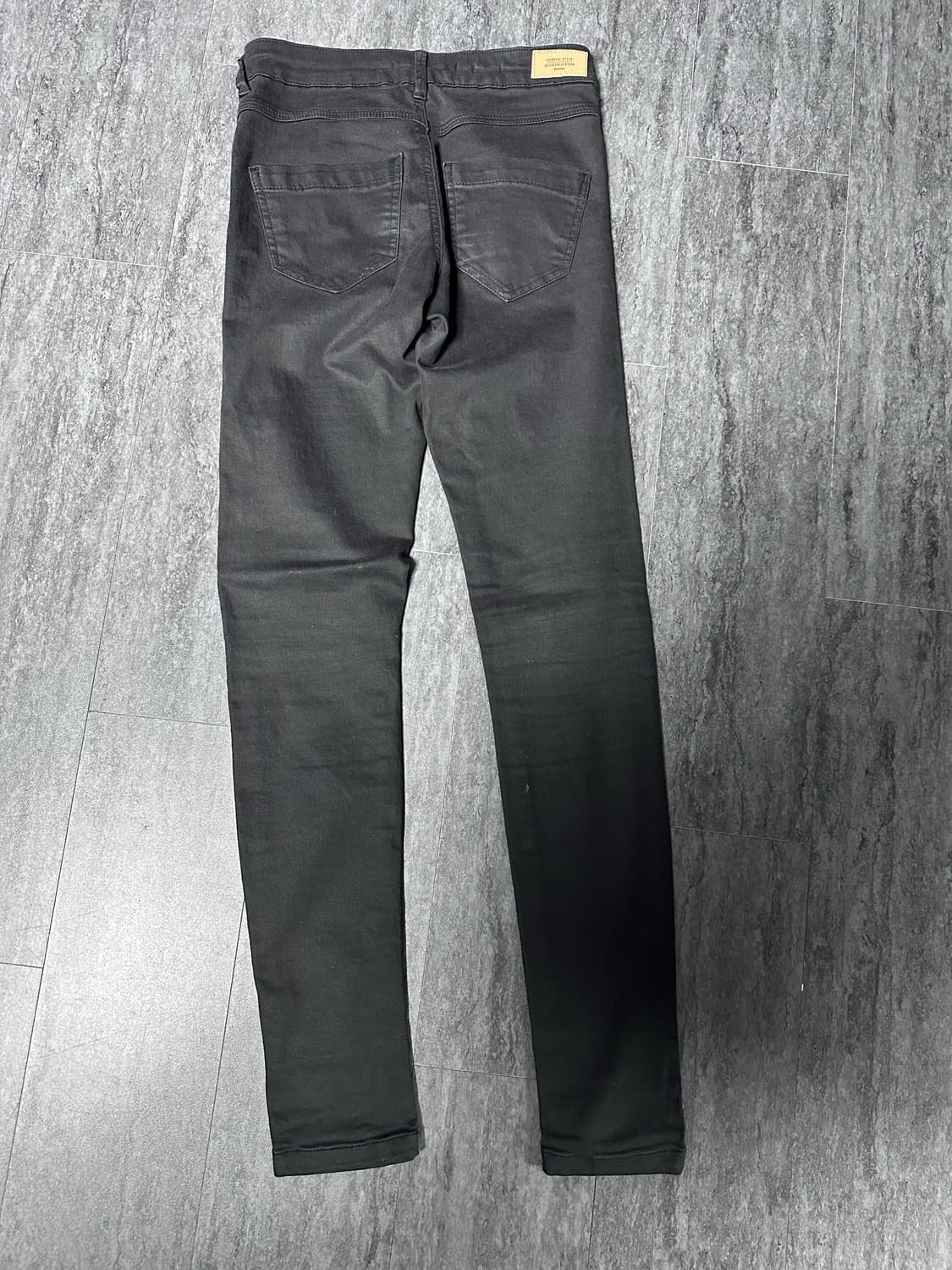 버쉬카 베이직 블랙 스키니진 (24~25사이즈) 상품이미지4