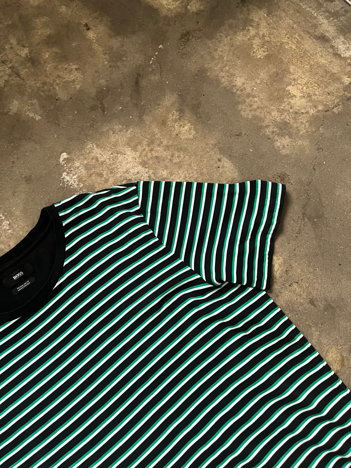 HUGO BOSS 스트라이프 반팔티  상품이미지3