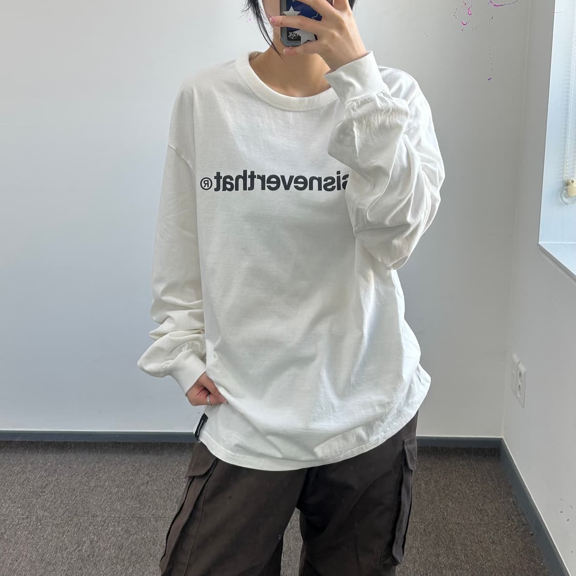 Thisisneverthat 디스이즈네버뎃 블랙 로고 아이보리 롱슬리브 상품이미지1