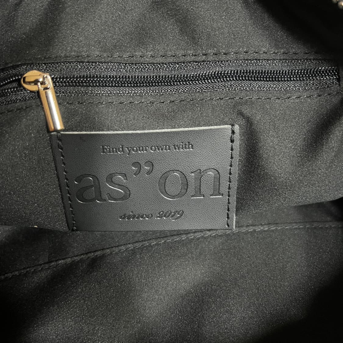 애즈온 보니타 미니백 블랙 상품이미지6