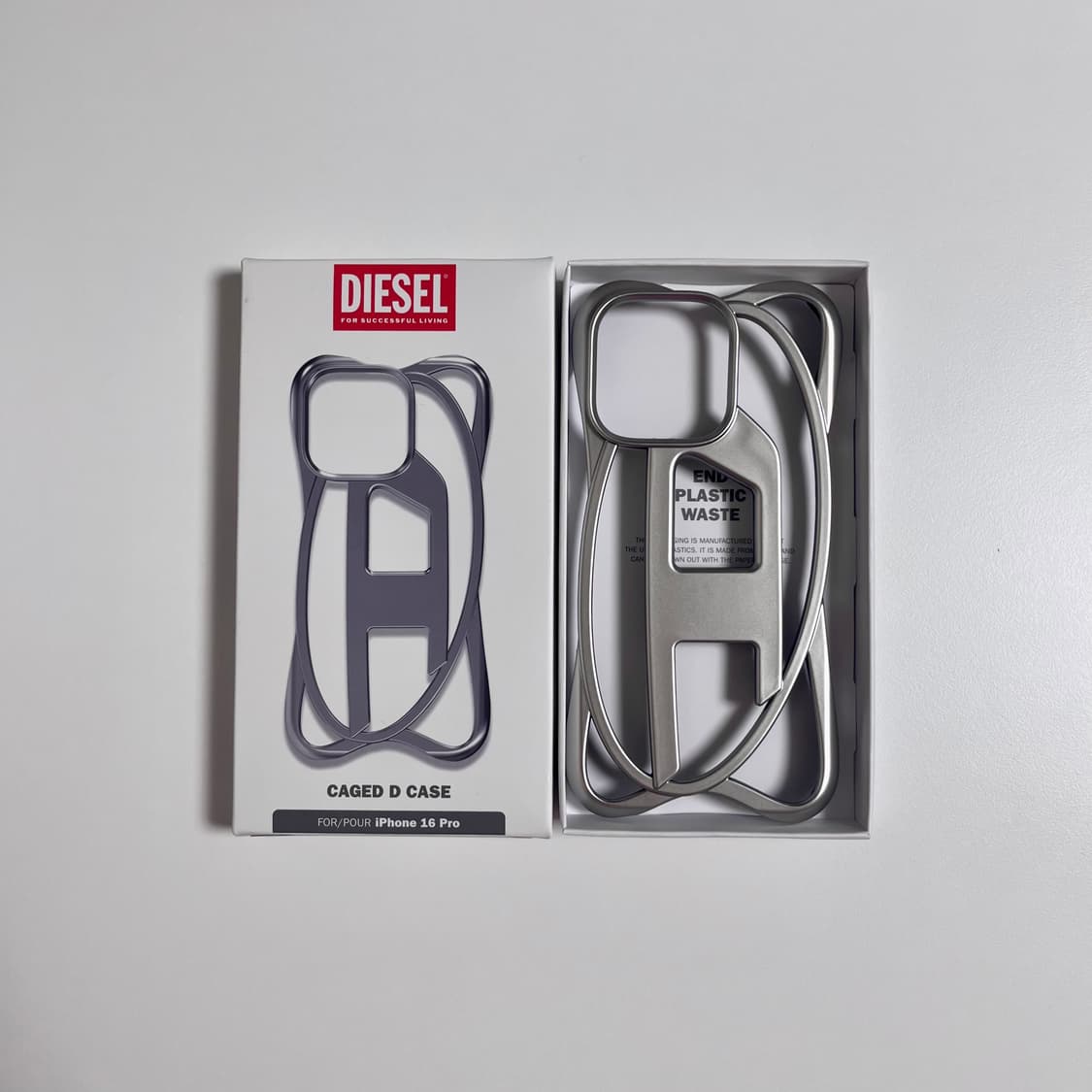 Diesel CAGED D CASE iPhone 16 Pro 상품이미지1