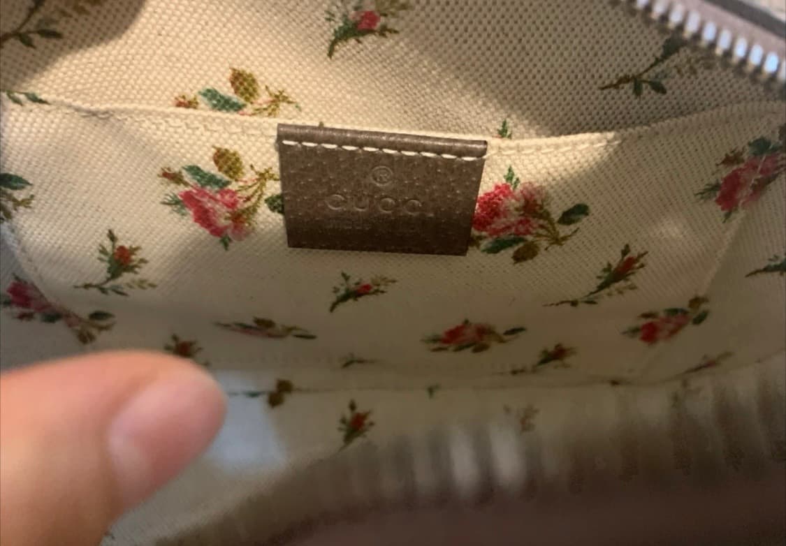 구찌 네오 빈티지 GG 수프림 메신저 백 상품이미지4