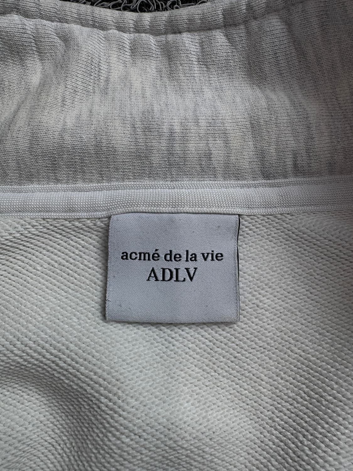 아크메드라비 빅로고 스웻 반집업 2366 상품이미지4