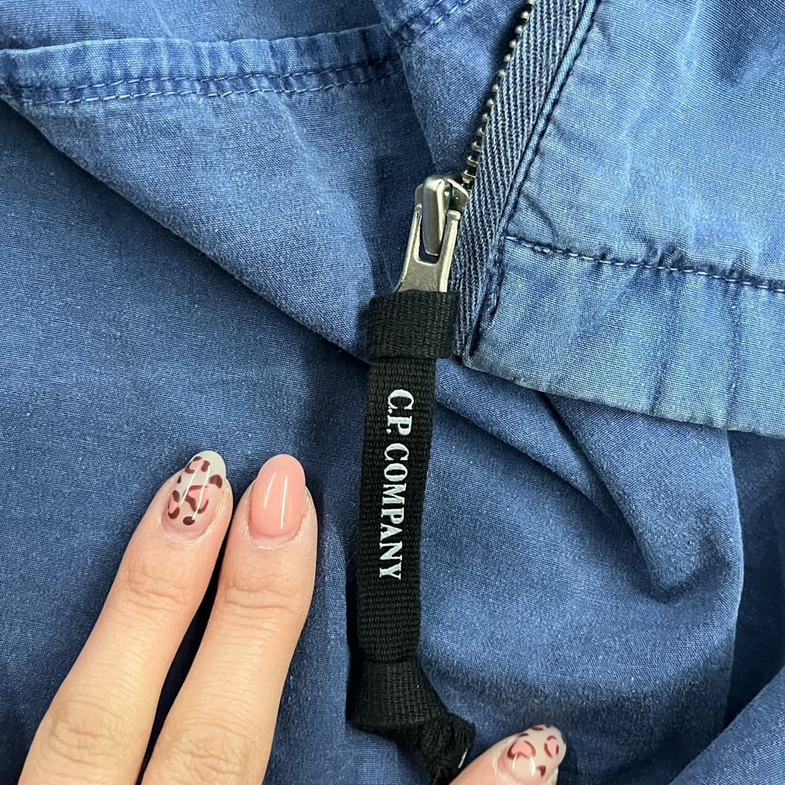 [정품/95] 씨피 컴퍼니 고글 후드 자켓 블루 b17 상품이미지8