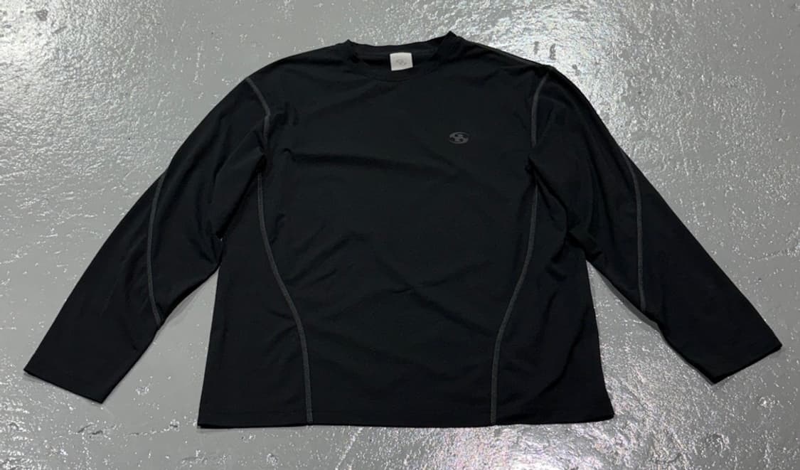 23fw 산산기어 스티치 롱슬리브 블랙 상품이미지1