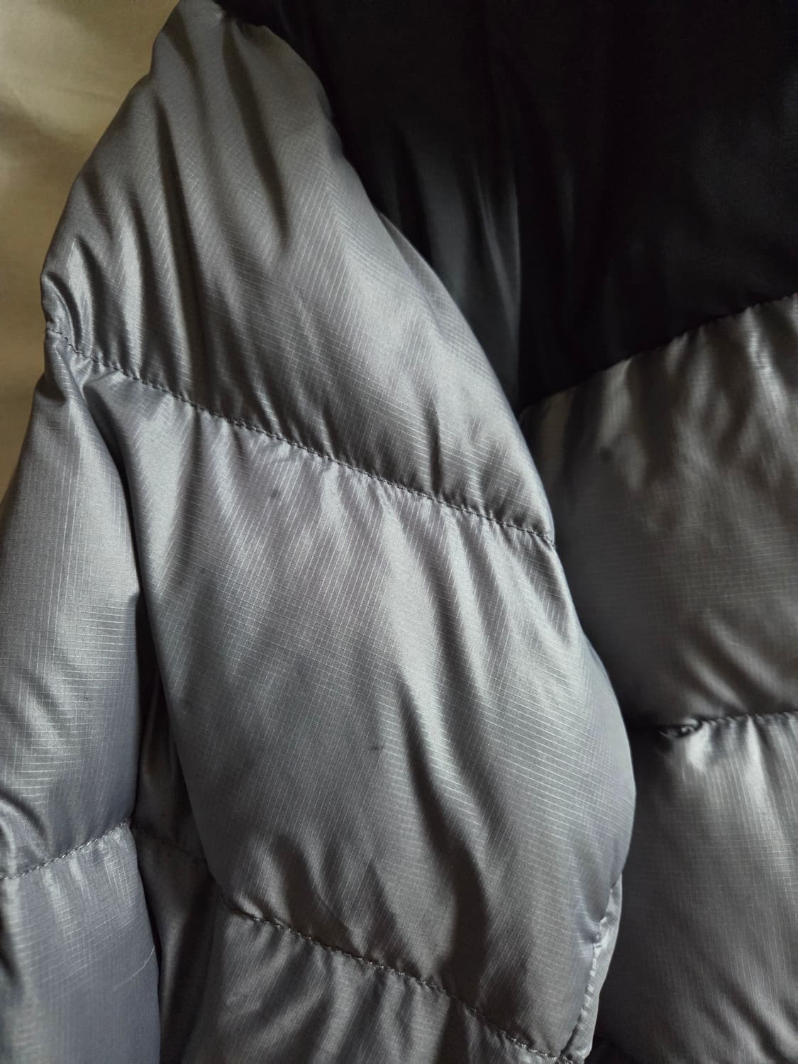 노스페이스 700 눕시2 패딩 블랙/그레이 M(실측 100~105) 상품이미지10