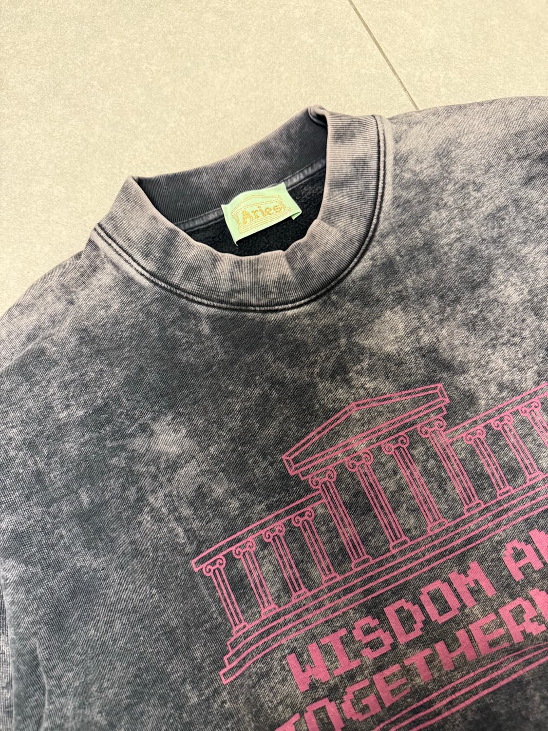 aries 맨투맨 L사이즈 상품이미지2