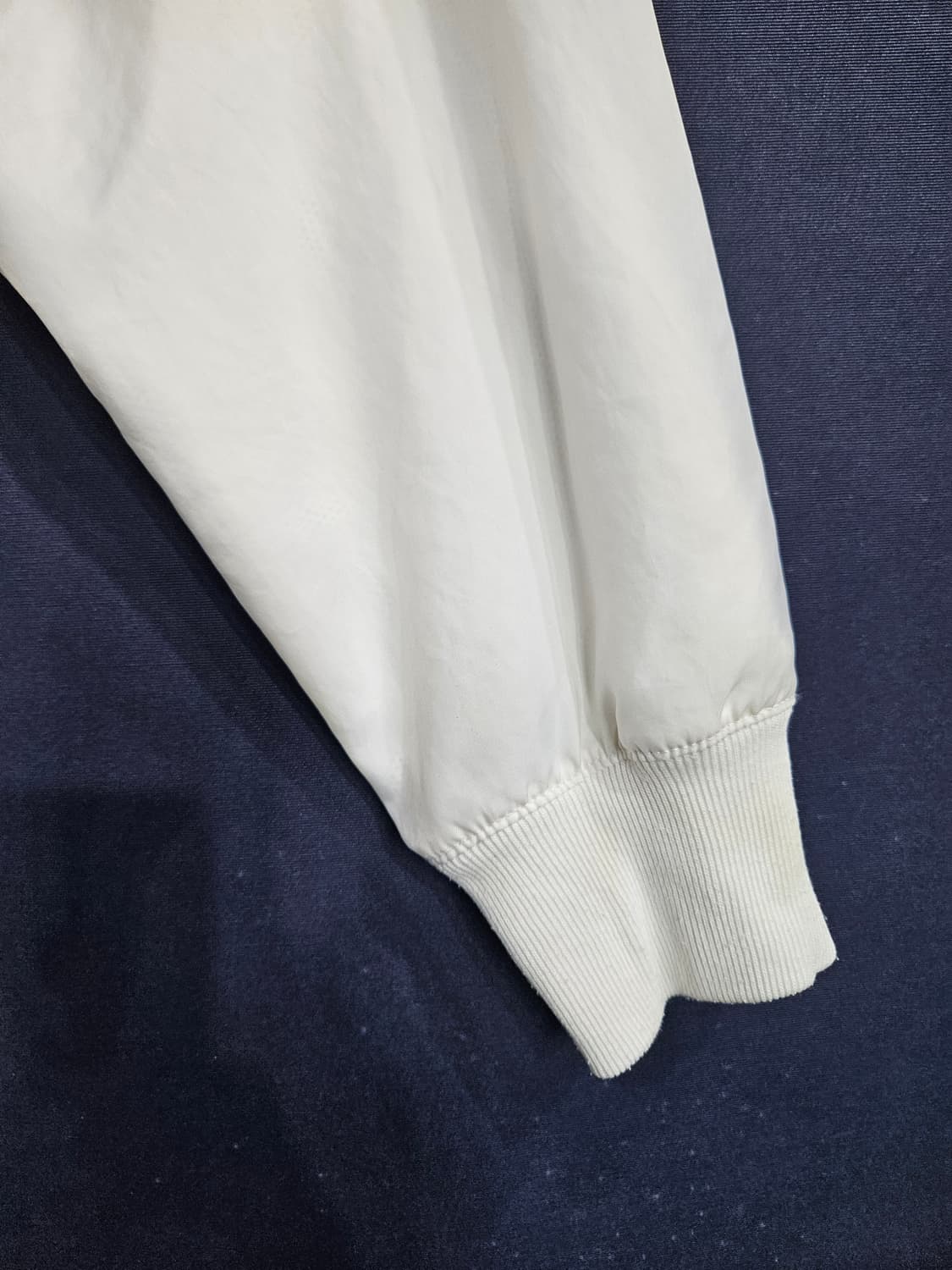 나이키 자수로고 투톤 남성 95 바람막이 후드집업  상품이미지5