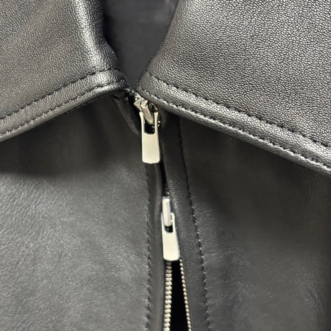 P) 띠어리 크롭 봄버 레더 자켓 상품이미지2