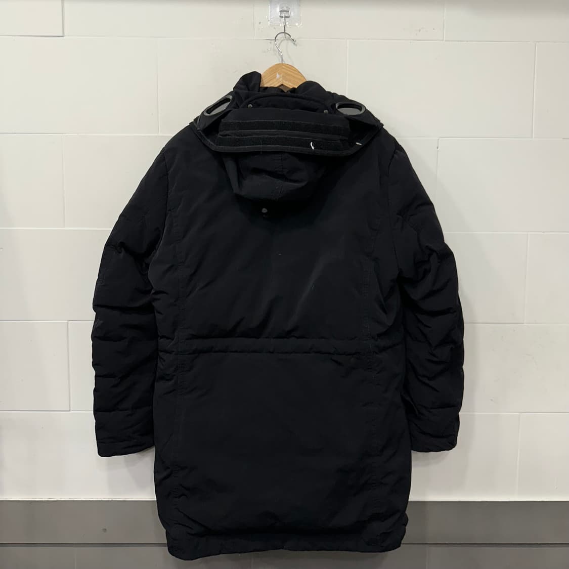 CP컴퍼니 고글 덕다운 패딩 상품이미지9