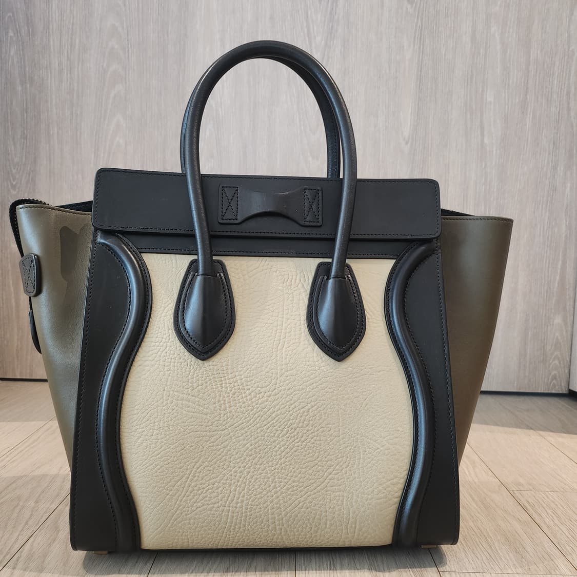 셀린느  러기지백 상품이미지3