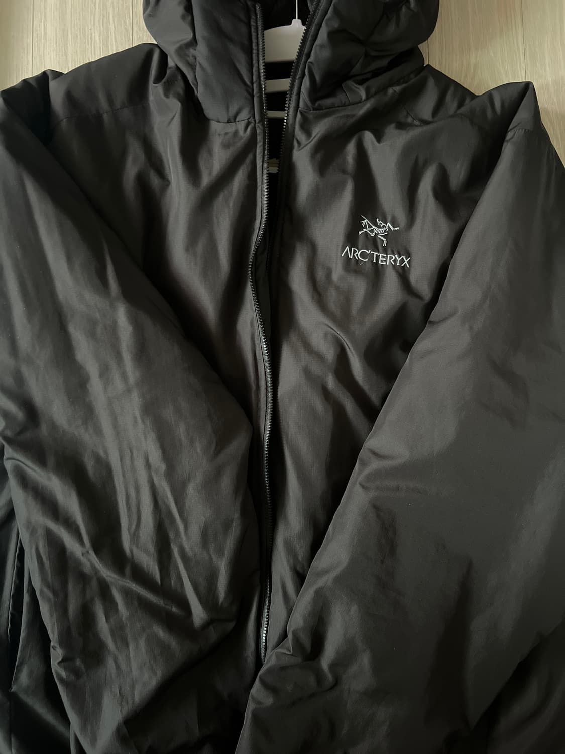 아크테릭스 90‘s 올드스쿨 오버핏 경량패딩 상품이미지1