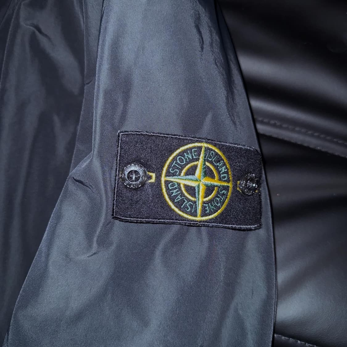 스톤 블랙 마이크로 렙스 롱 재킷 상품이미지4