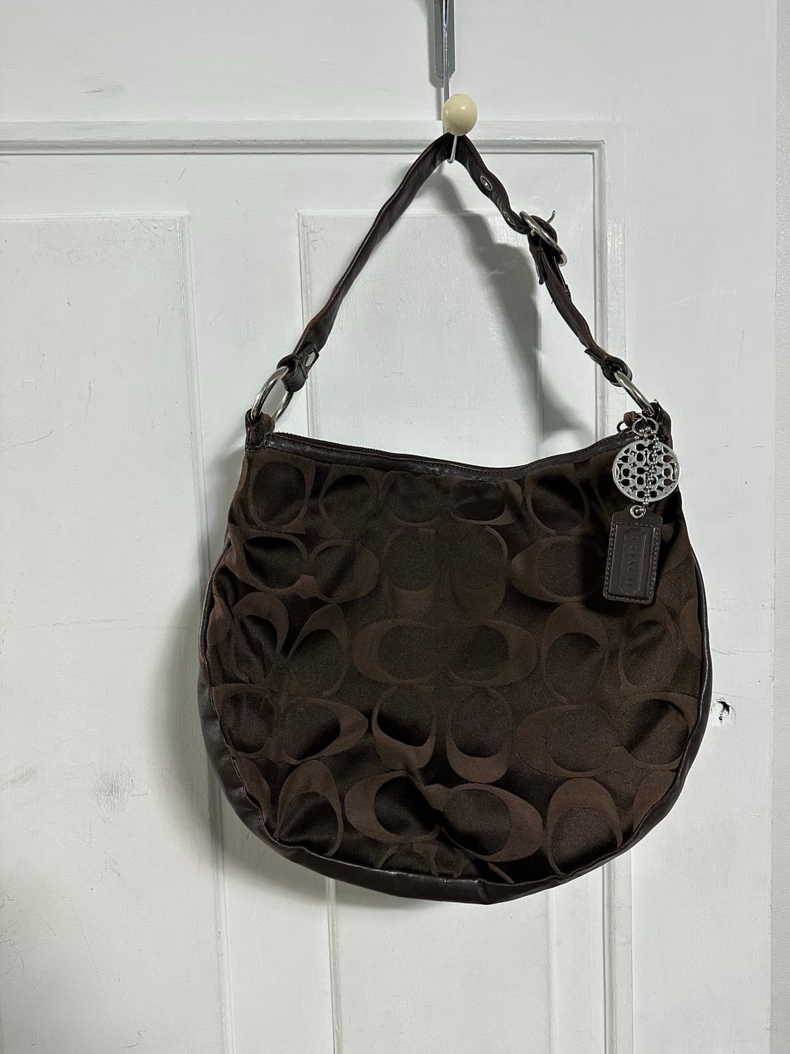 코치 숄더백 상품이미지1