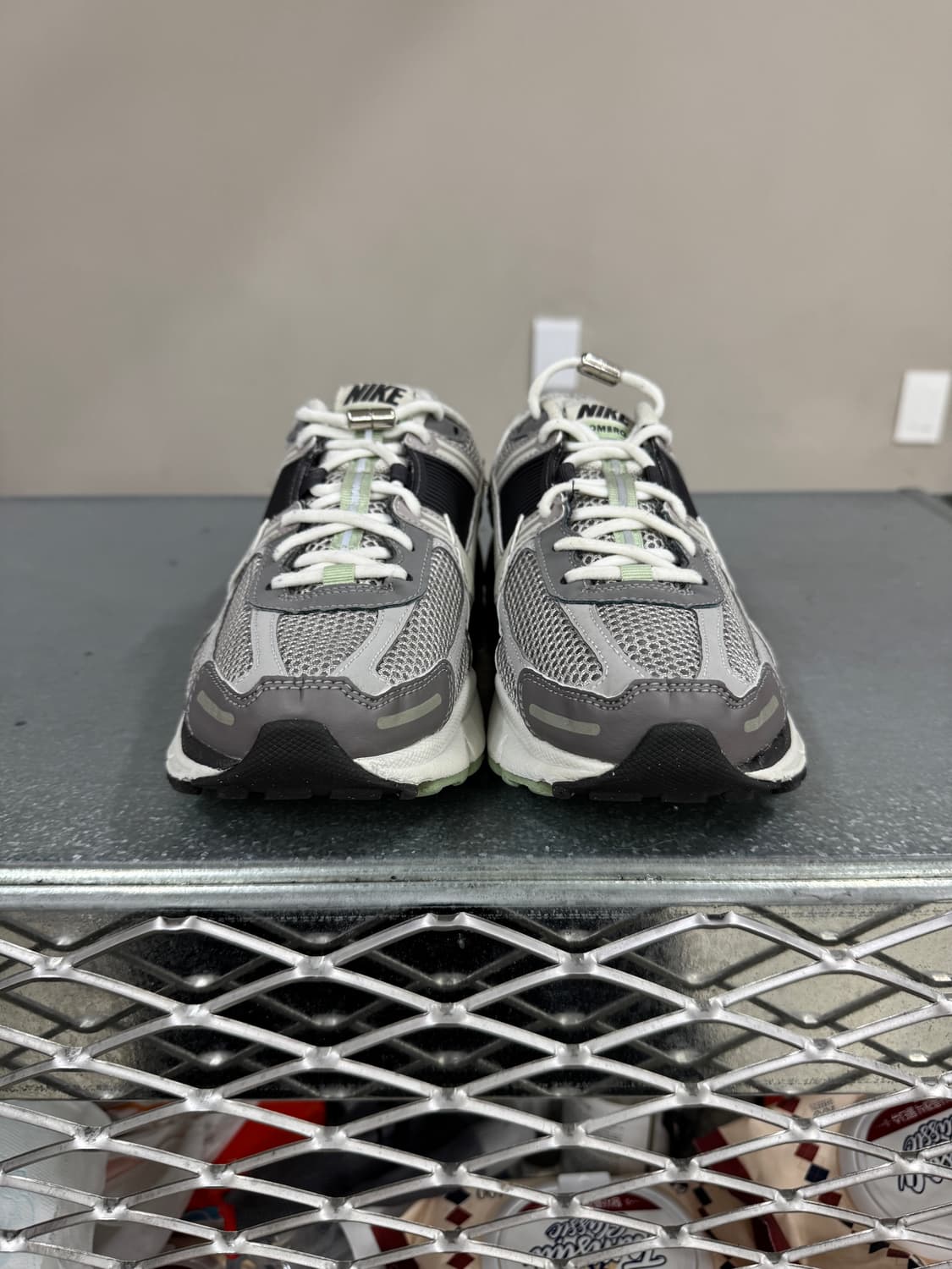 나이키 줌 보메로 5 코블스톤(w) 260 상품이미지5