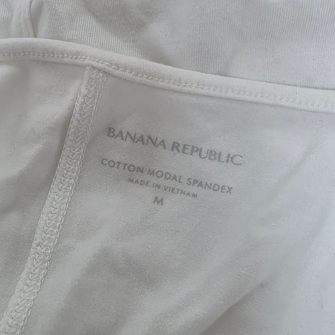 서비스**바나나리퍼블릭) 빈티지 화이트 나시 슬리브리스 상품이미지3