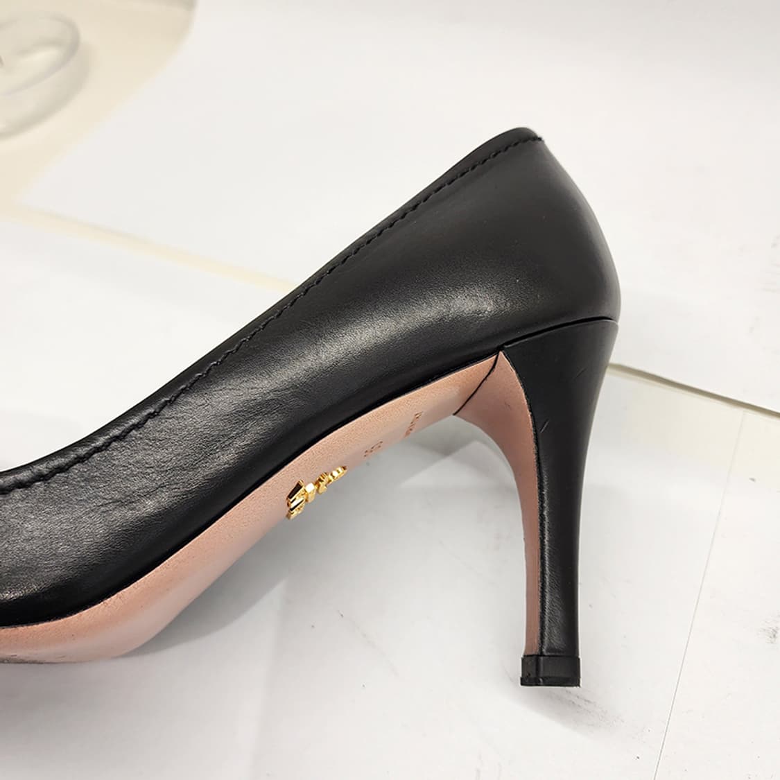 프라다 레더 오픈토 힐 35 상품이미지8