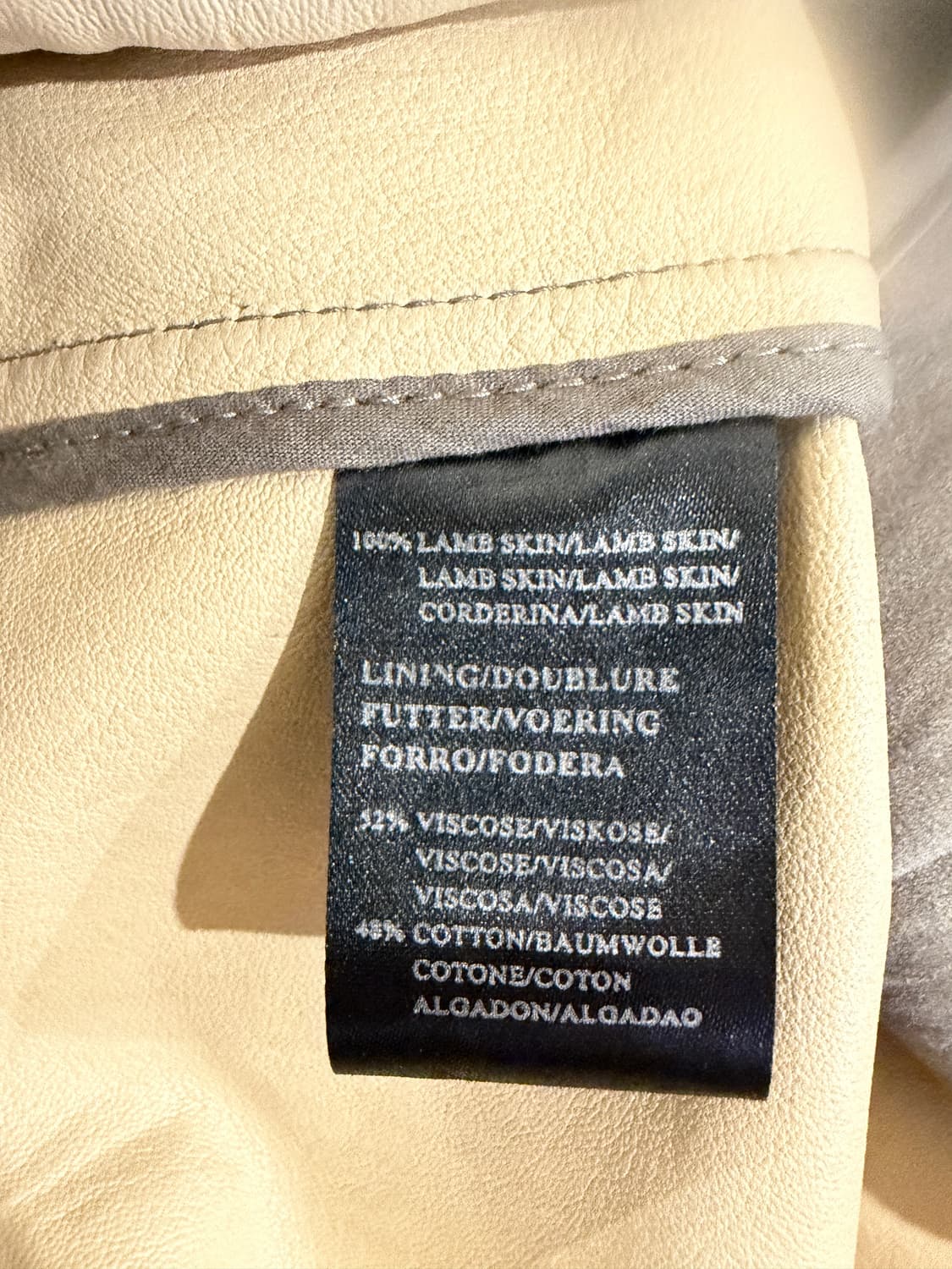 아르마니 꼴레지오니 램스킨 레더 카 코트 상품이미지6