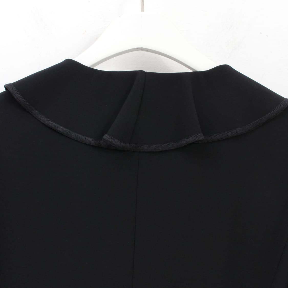 모스키노 Moschino 빈티지 러플 프릴 스티치 자수 숏 7부 블랙 자 상품이미지8