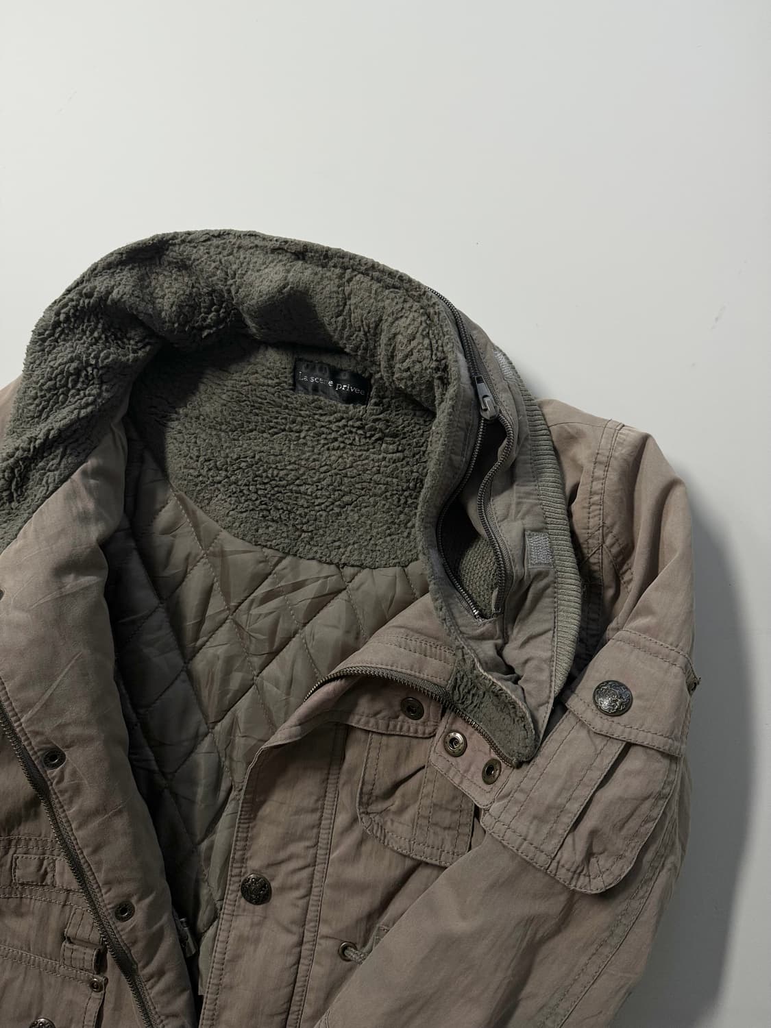 하이 넥 스트링 유틸리티 히든 후디드 자켓 상품이미지7