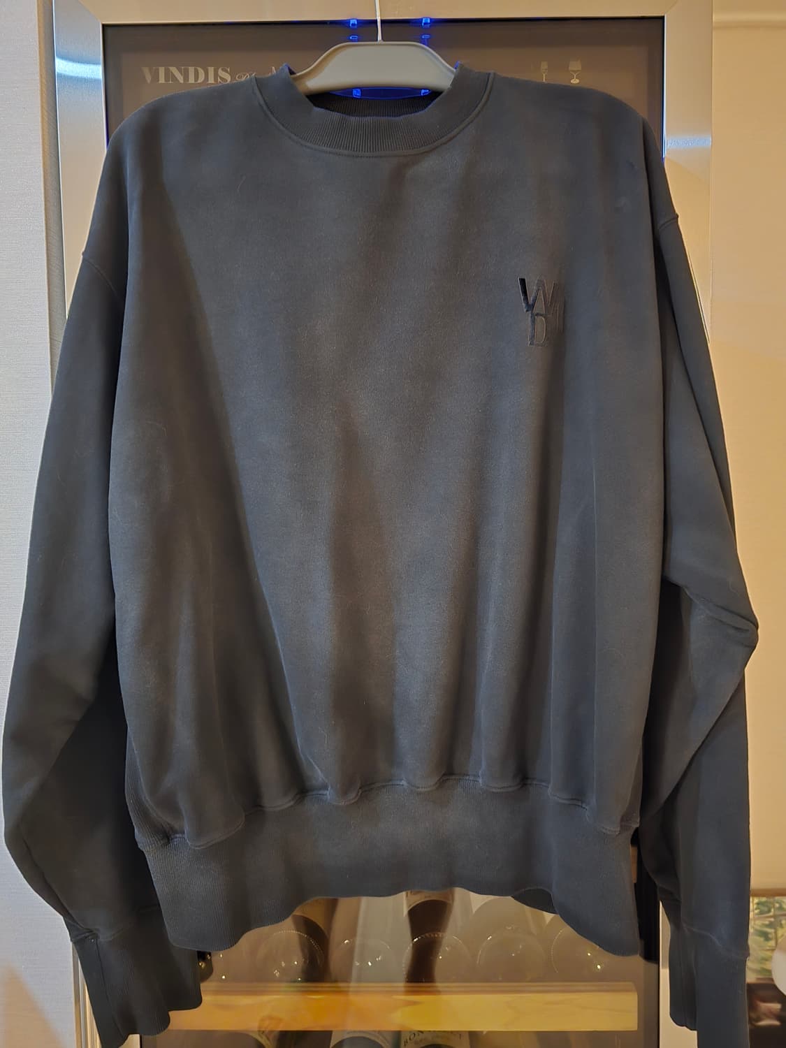 웰던 w11done 맨투맨 L사이즈입니다. 상품이미지2