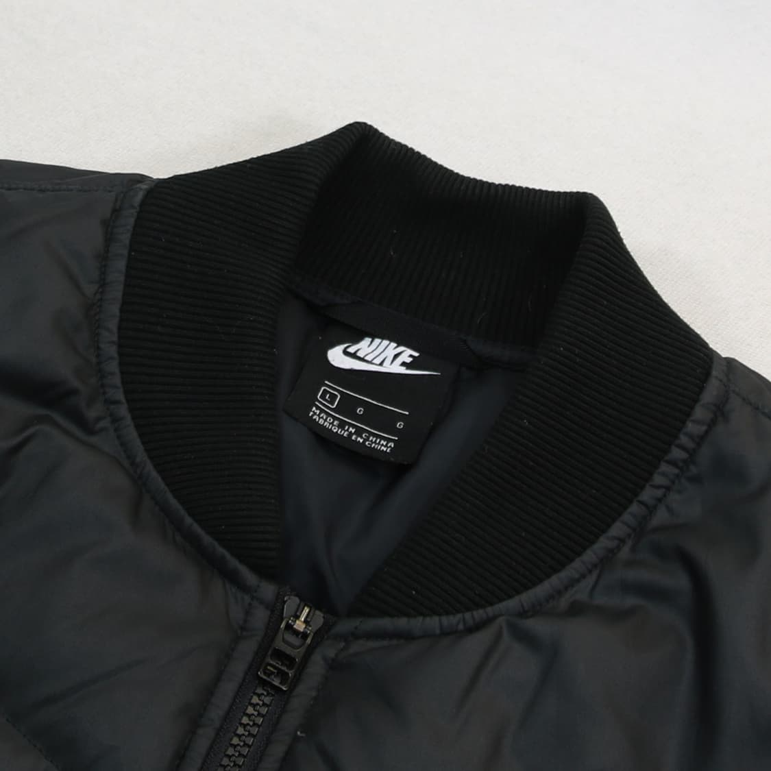 (착용컷) 나이키 덕다운 패딩 자켓 (남성용 100) 상품이미지5