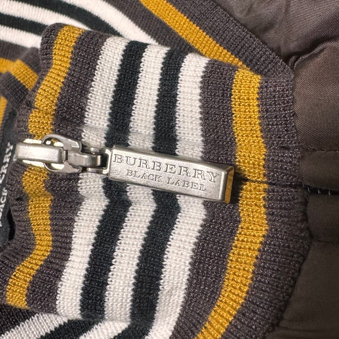 버버리 블랙라벨 트랙탑 져지 브라운 3 상품이미지5