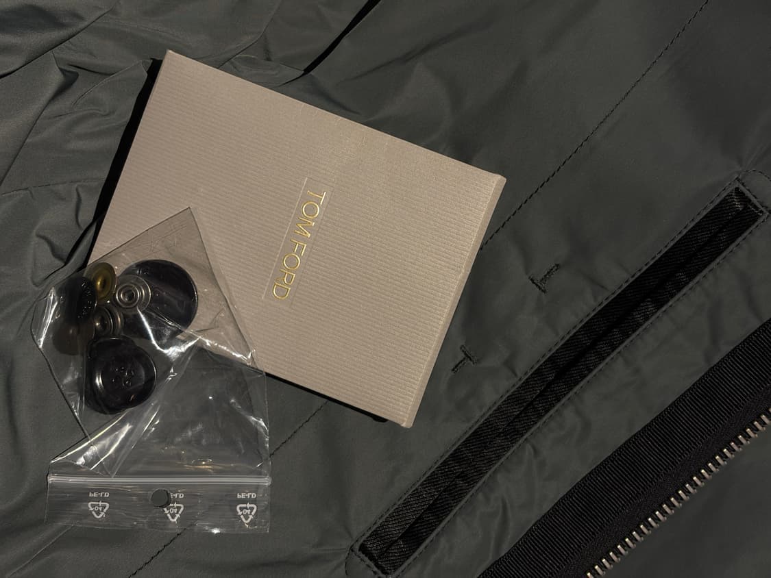 톰포드 윈드브레이커 50 상품이미지5