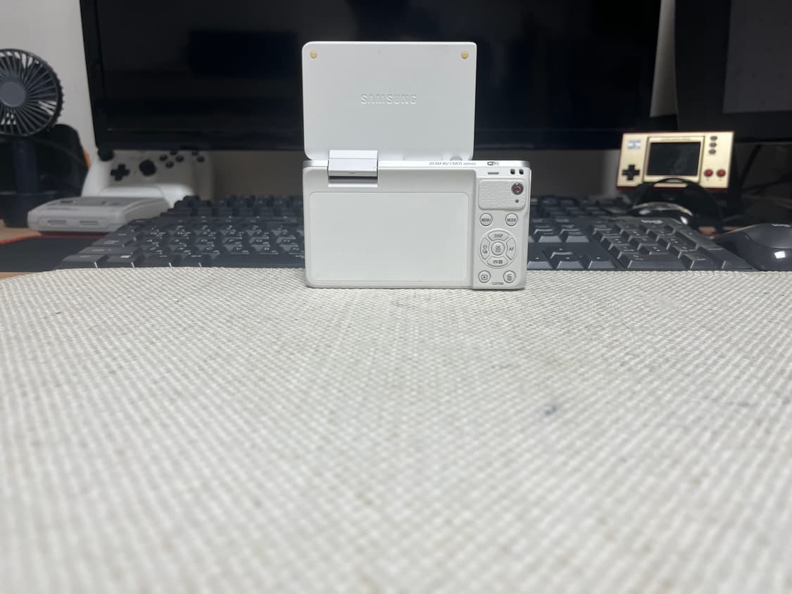 📸✨ 삼성 NX mini 미러리스 카메라 판매합니다! ✨📸 상품이미지8