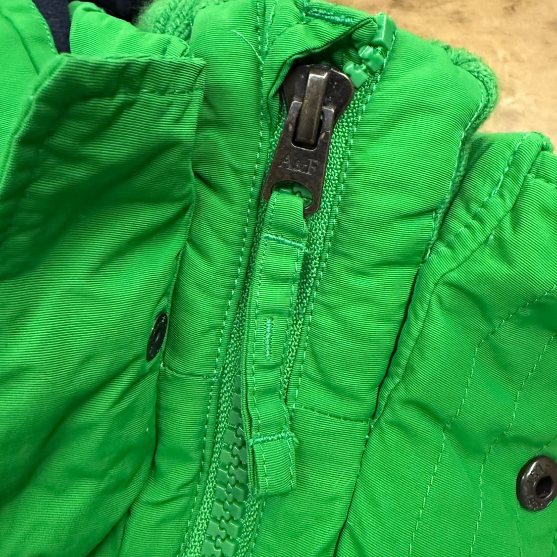 [정품/S] 아베크롬비 그린 후드 패딩 점퍼 b16 상품이미지7