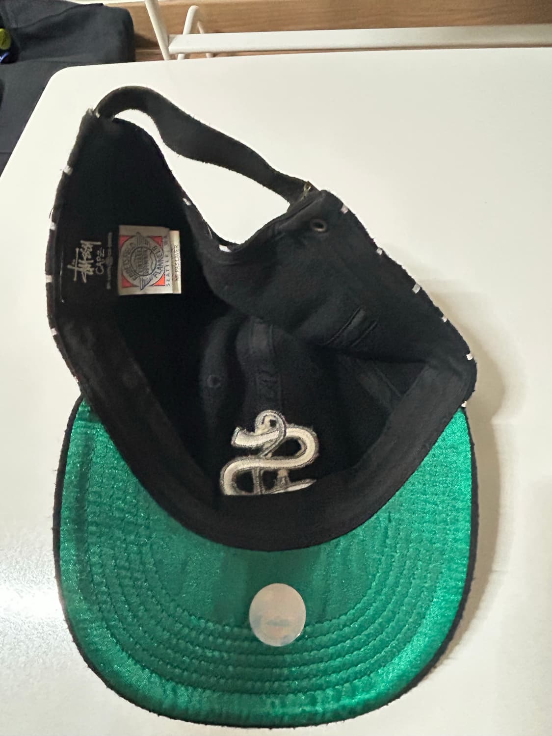 스투시 x 이벳필드 플란넬 스트라이프 모자 상품이미지3