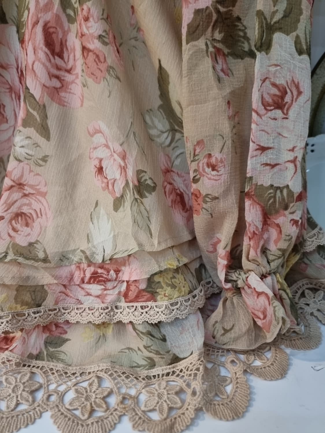 LIZ LISA 빈티지 로즈 오프숄더 쉬폰 원피스 상품이미지3