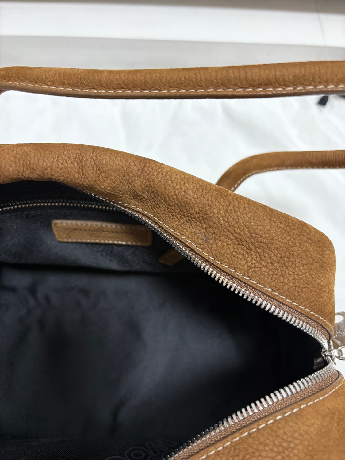 마지셔우드 소프트 토트백 체스트넛누벅 상품이미지4