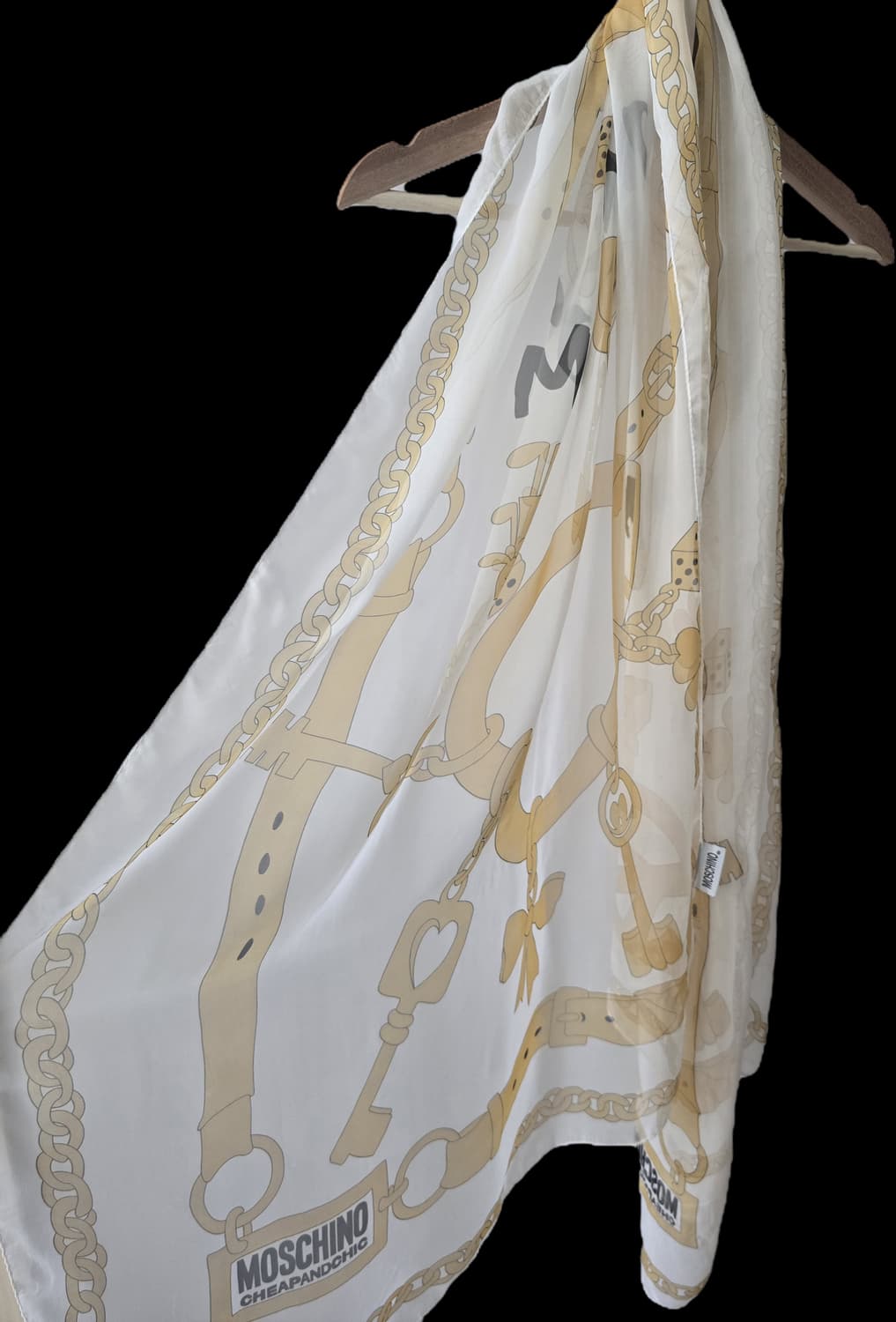 MOSCHINO Cheap and Chic
Made in Italy 상품이미지9