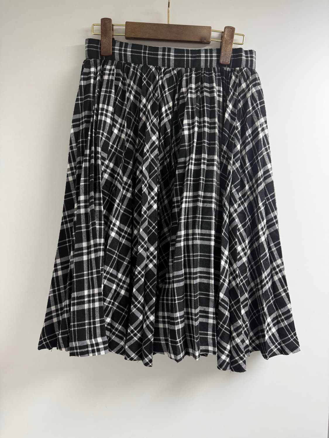 체크 미디 스커트 상품이미지1