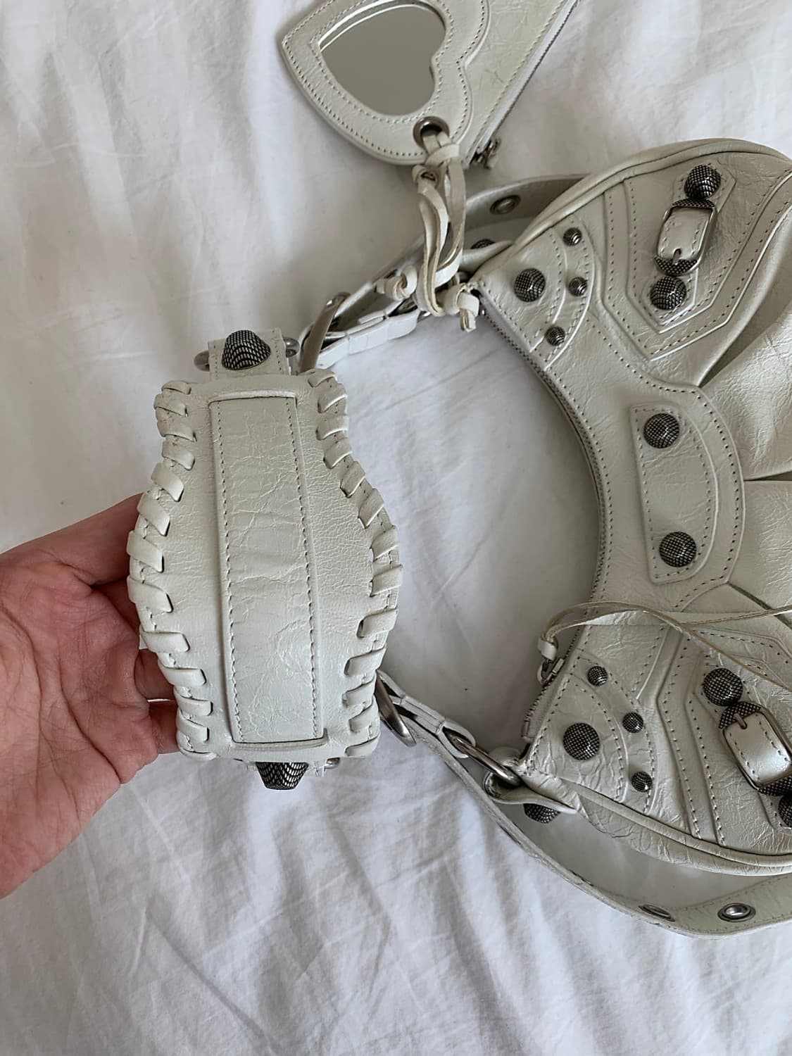 발렌시아가 르카골 화이트 xs 상품이미지7