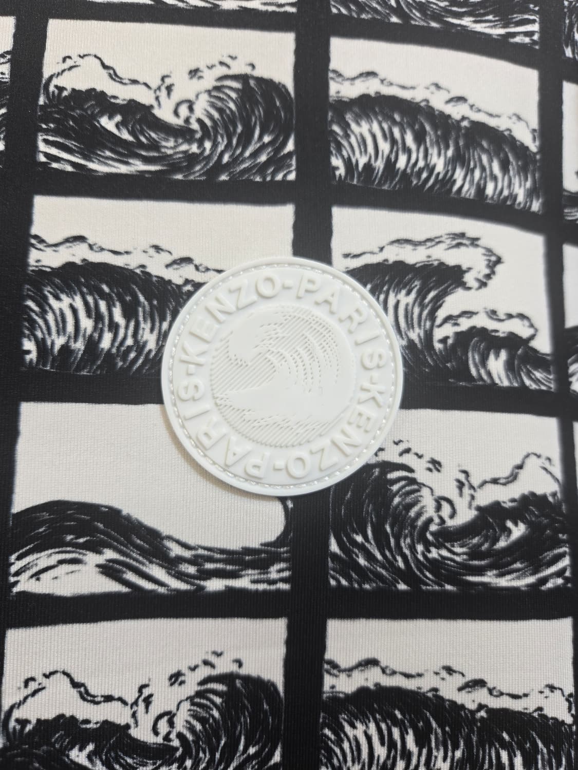 KENZO(정품) 겐조 웨이브 패턴 맨투맨 티셔츠 상품이미지3