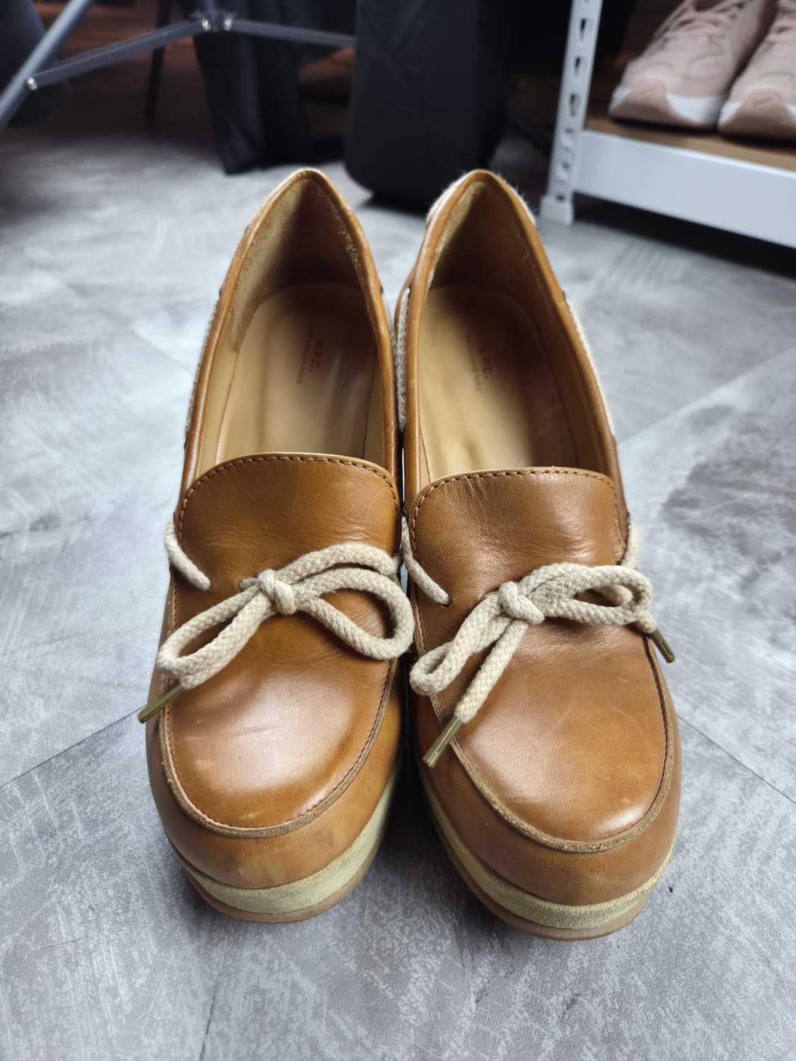 A. P. C. 아페쎄 웨지힐 로퍼 상품이미지3