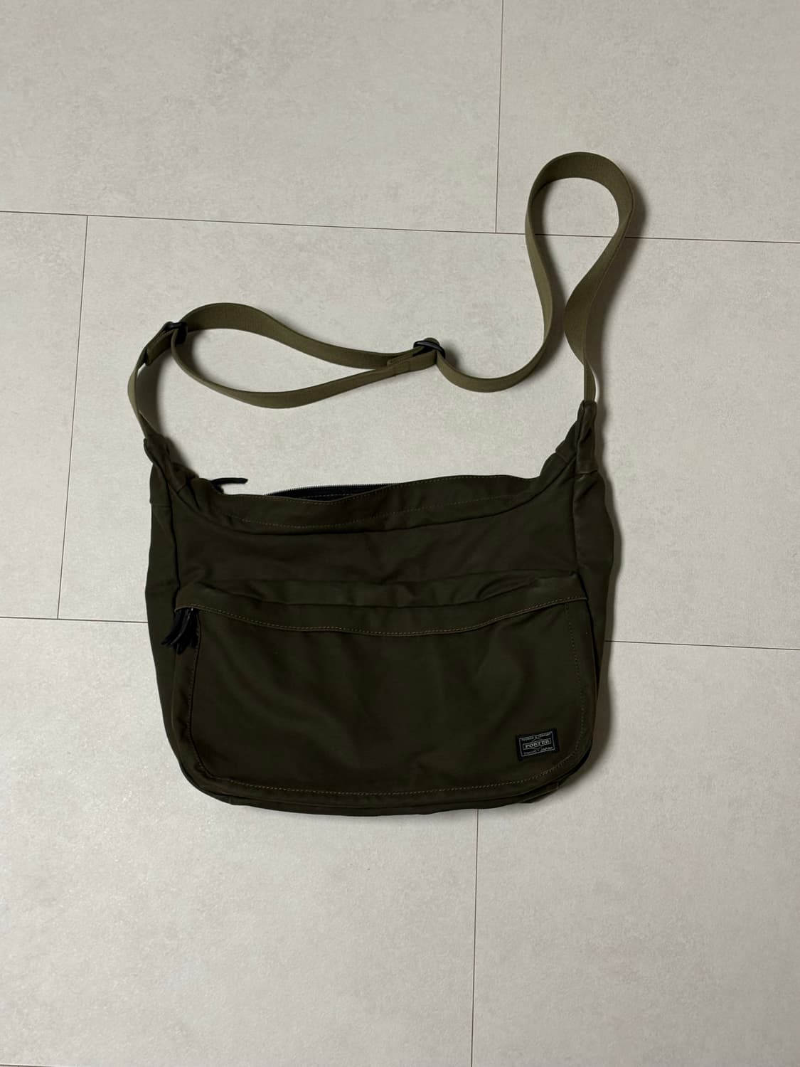 요시다 포터 PORTER 비트 숄더백 L 상품이미지1