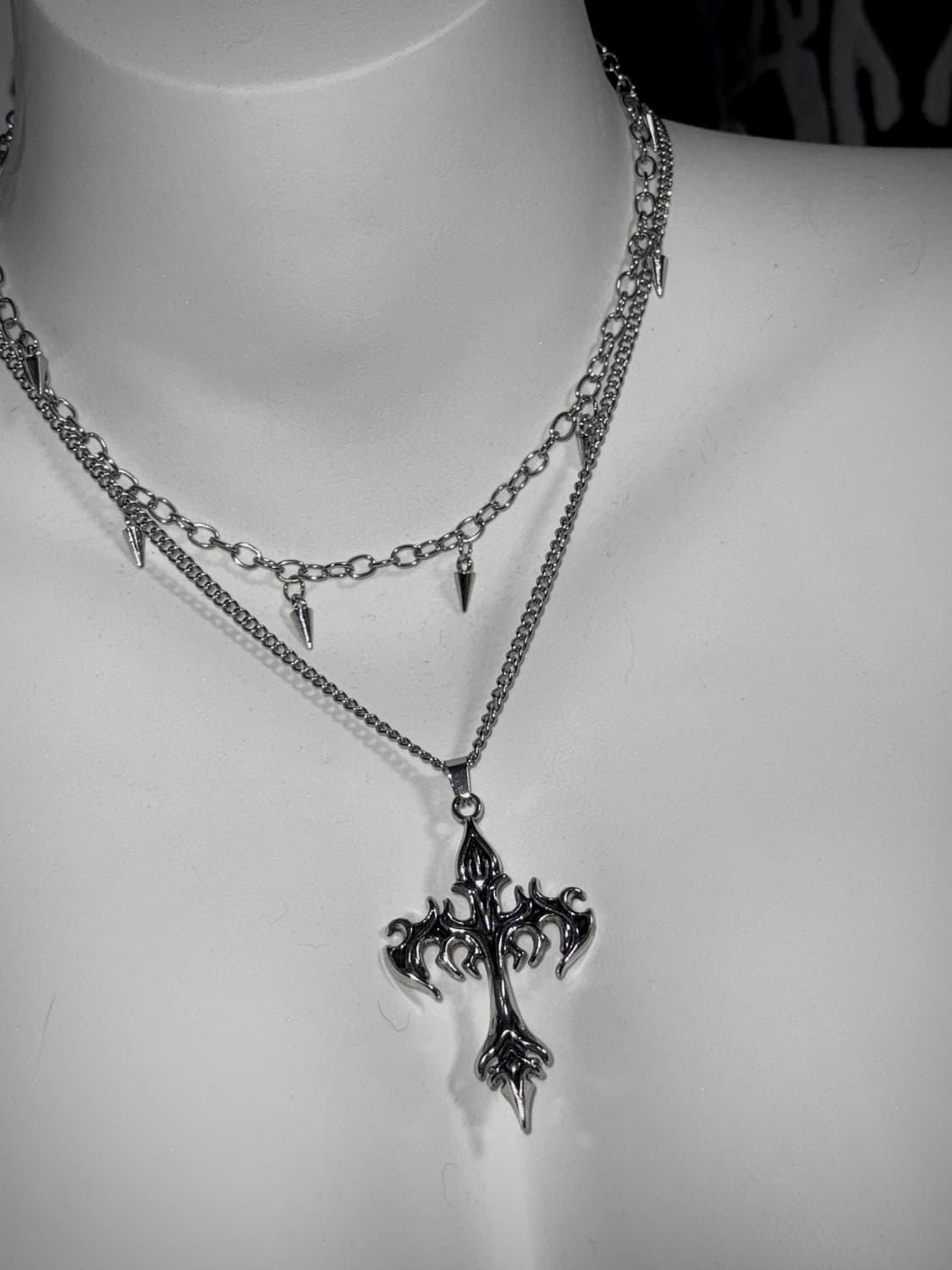 Blaze Cross Necklace 상품이미지1