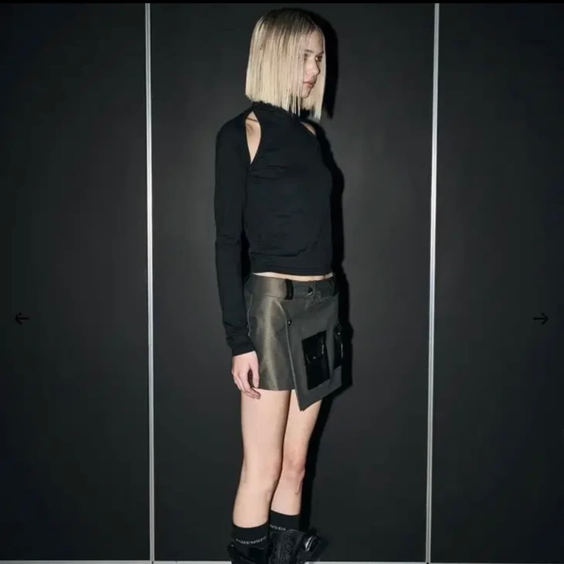 보헤미안서울 보헴서 cutout turtle neck t-shirt 상품이미지2