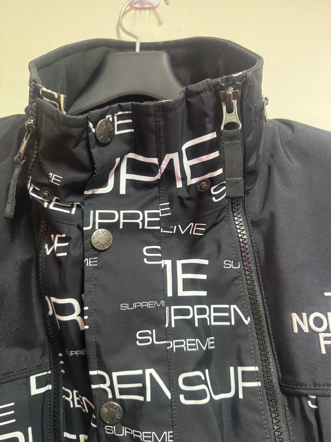 슈프림 노스페이스 스팁 테크 아포지 자켓 블랙 상품이미지4