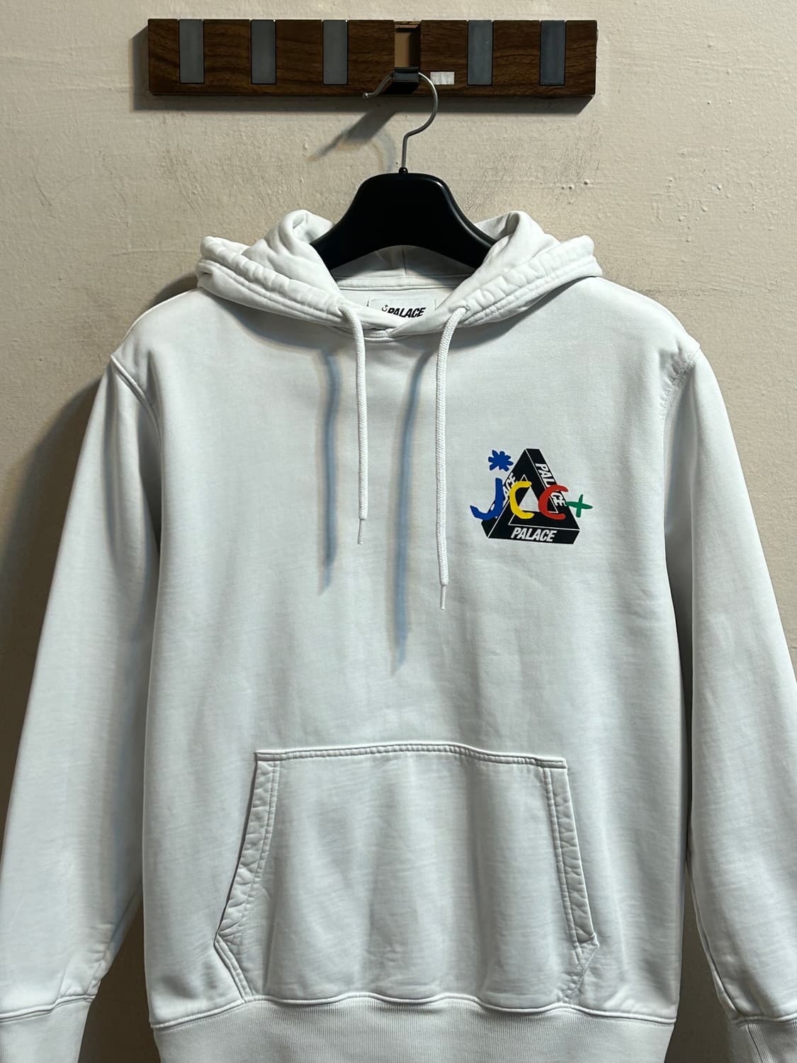 팔라스 JCDC2 후드티 상품이미지2