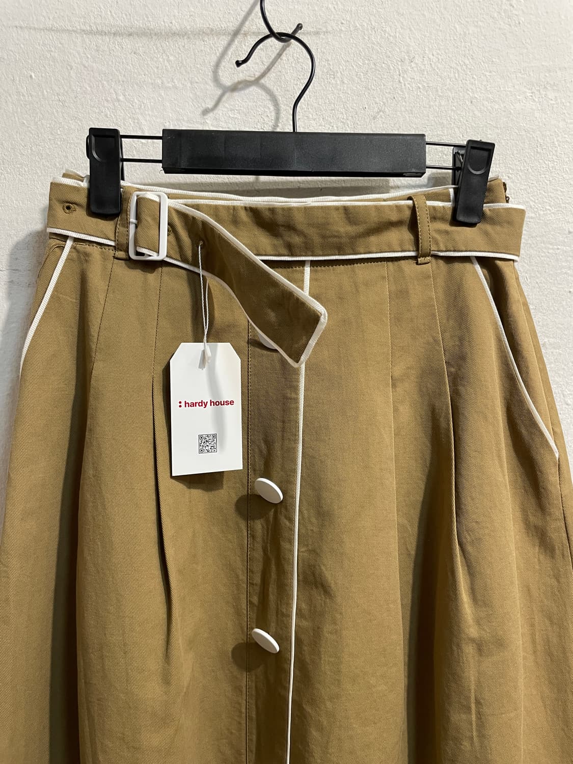 잇미샤 벨티드 플레어 카멜 스커트 상품이미지2