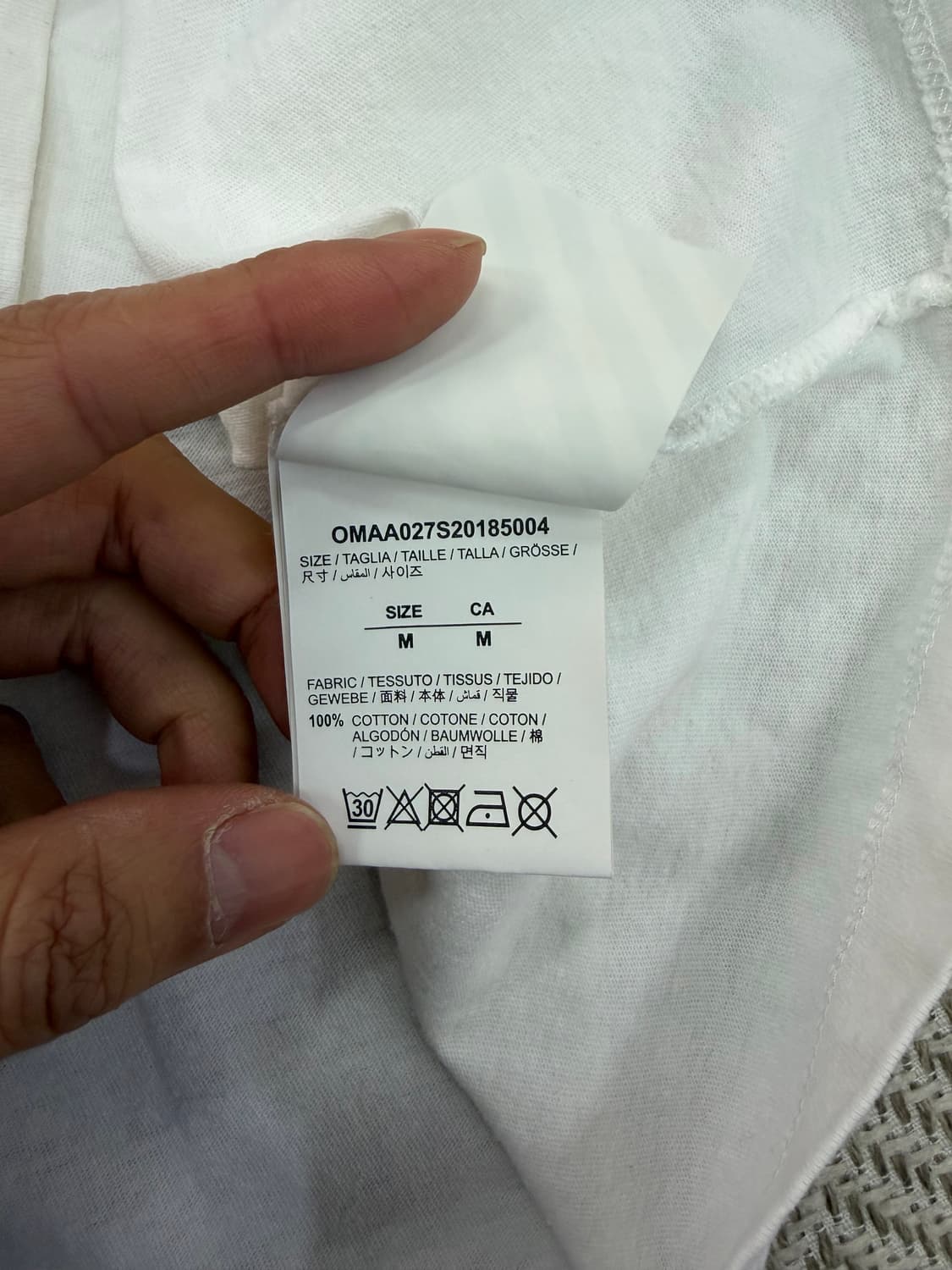 정품) 오프화이트 남성 반팔티 M 상품이미지7