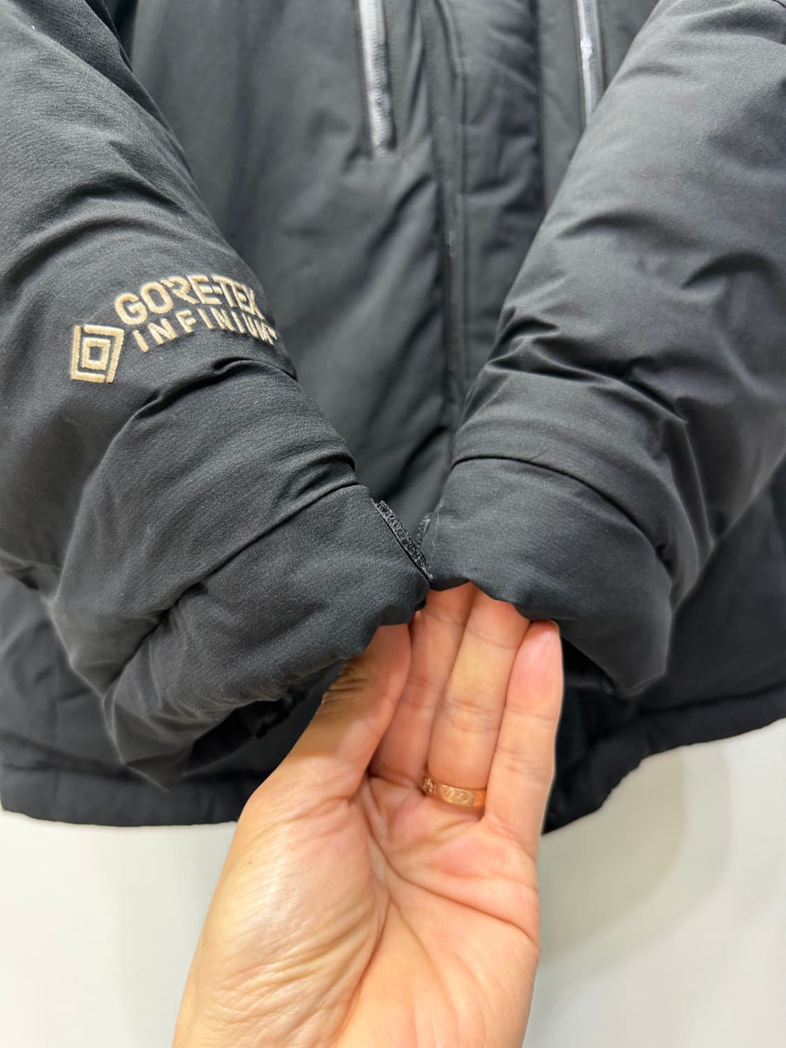 정품) 노스페이스 히말라야 고어텍스 패딩 100 상품이미지5