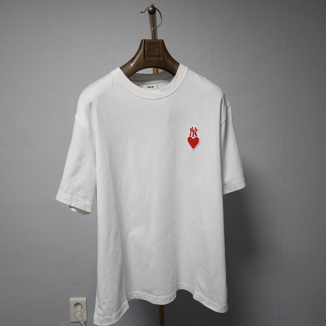 L ) MLB 하트 스몰로고 오버핏 반팔티 상품이미지2