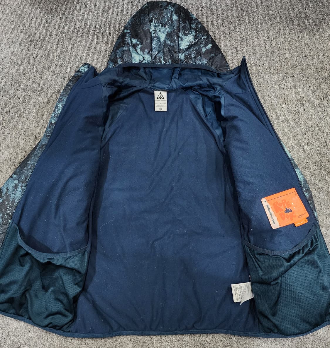 나이키 acg 써마핏 로프드도프 윈터 자켓 패딩 키즈 XL(여성XS) 상품이미지3