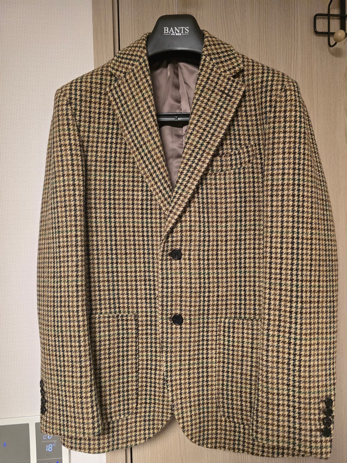 반츠 BTS 건 클럽 체크 트위드 울 투버튼 싱글 자켓 - 브라운 상품이미지1